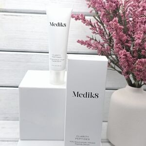 Medik8 Clarity Peptides Serum